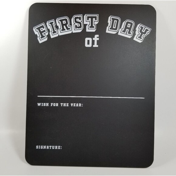 First & Last Day of School Chalkboard Photo Prop School Pictures Keepsake - Picture 1 of 2